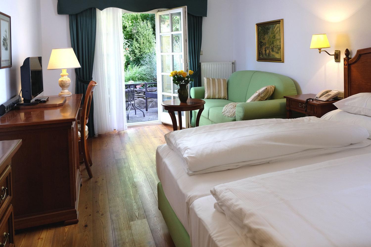 Hotel Landhaus Fuhrgassl-Huber Bécs Kültér fotó