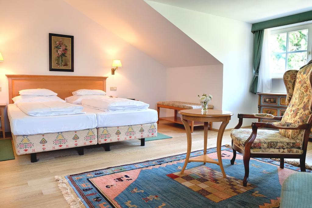 Hotel Landhaus Fuhrgassl-Huber Bécs Kültér fotó